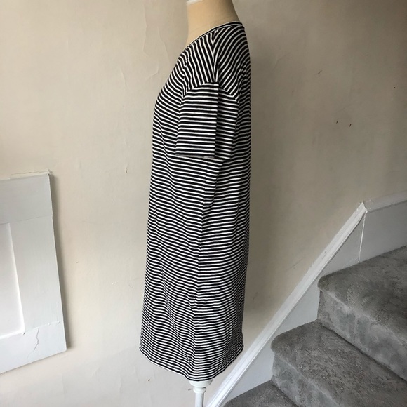SOLD Everlane Striped The Cotton Box-Cut Tee Dress - Picture 5 of 7